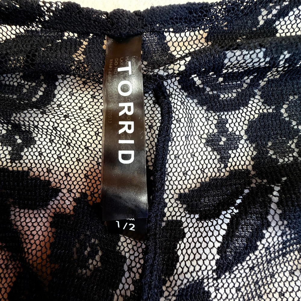 Torrid Black Floral Lace Longline Kimono Sheer Open Front Duster Size 1/2 - Picture 5 of 8